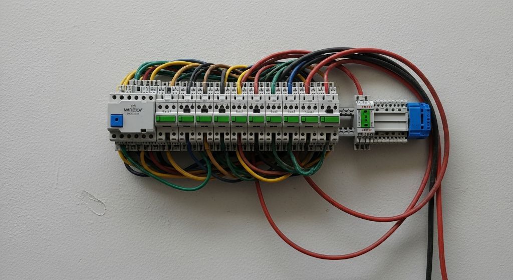 Servicio de Instalación de Suelos en Orcasur